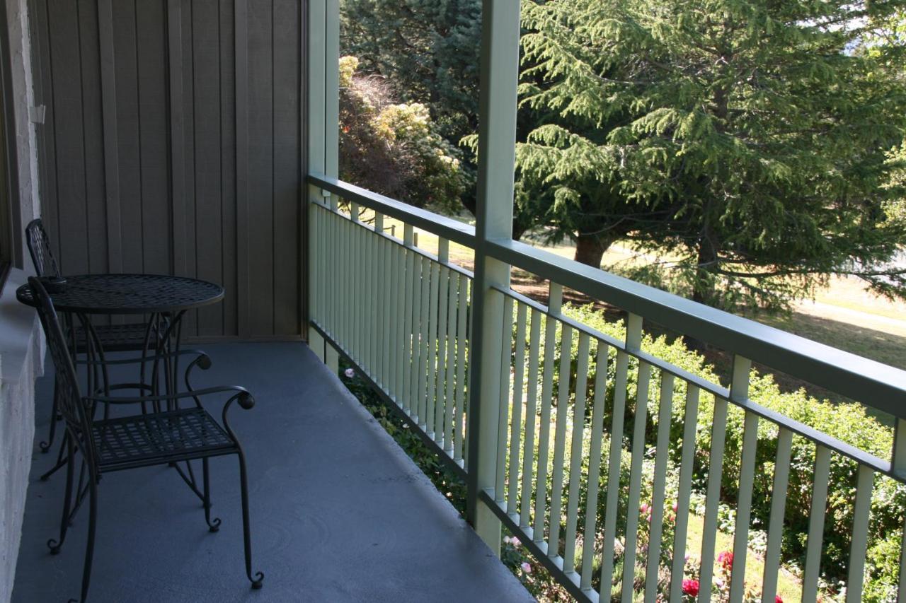 Jindy Inn Jindabyne Exterior photo